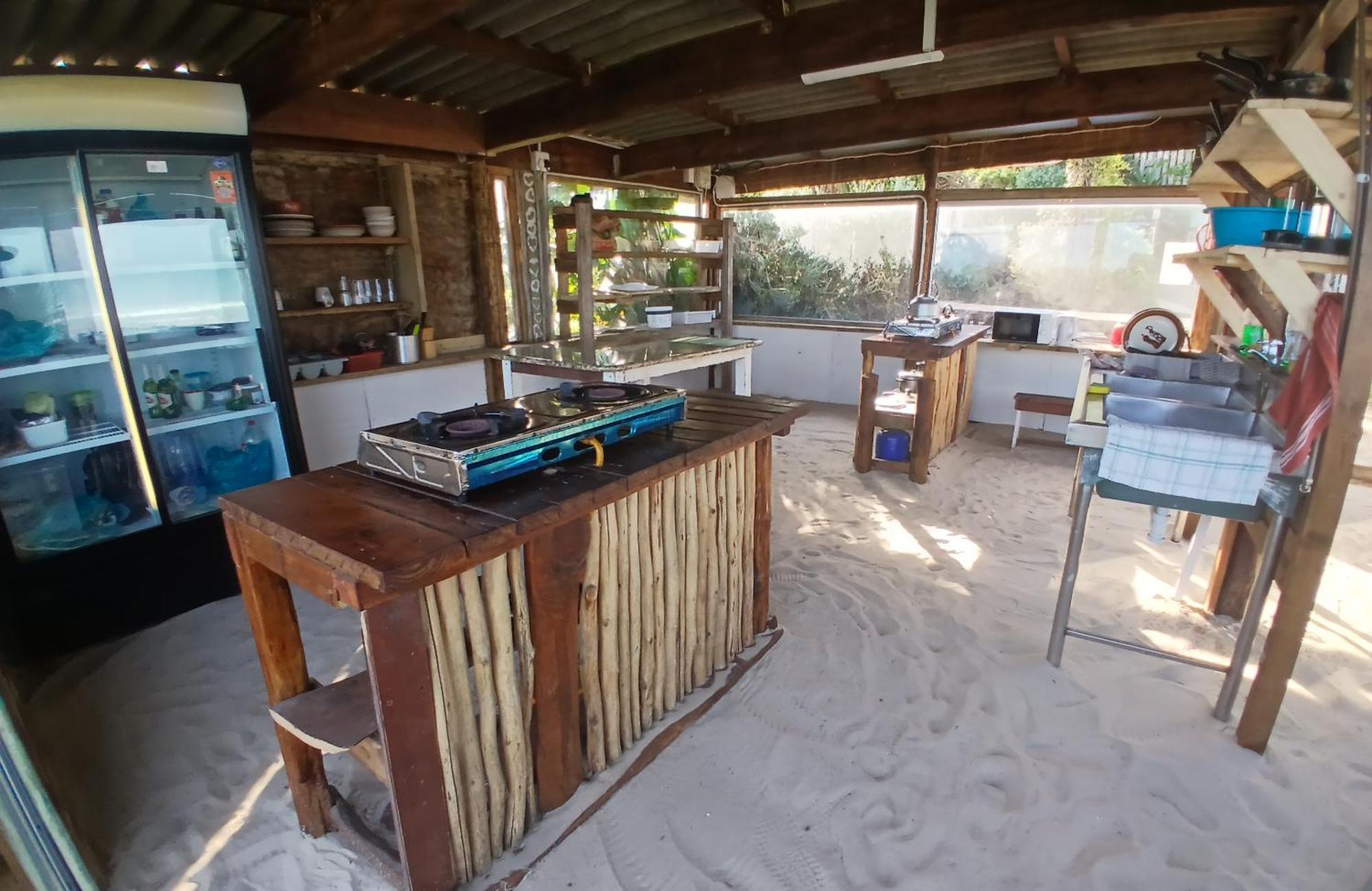 Hostel Island Vibe Jeffreys Bay Exterior foto