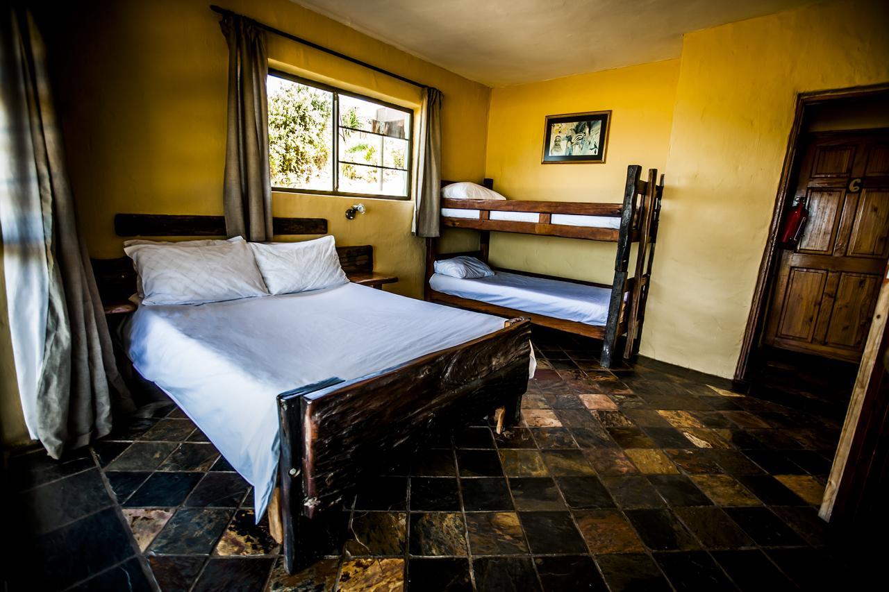 Hostel Island Vibe Jeffreys Bay Exterior foto